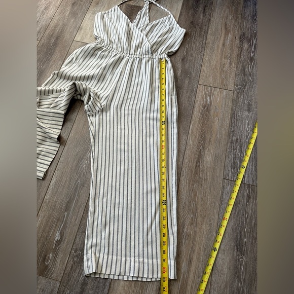 🛍️ Love stitch crop jumpsuit with wrap style top excellent condition. - Picture 11 of 13